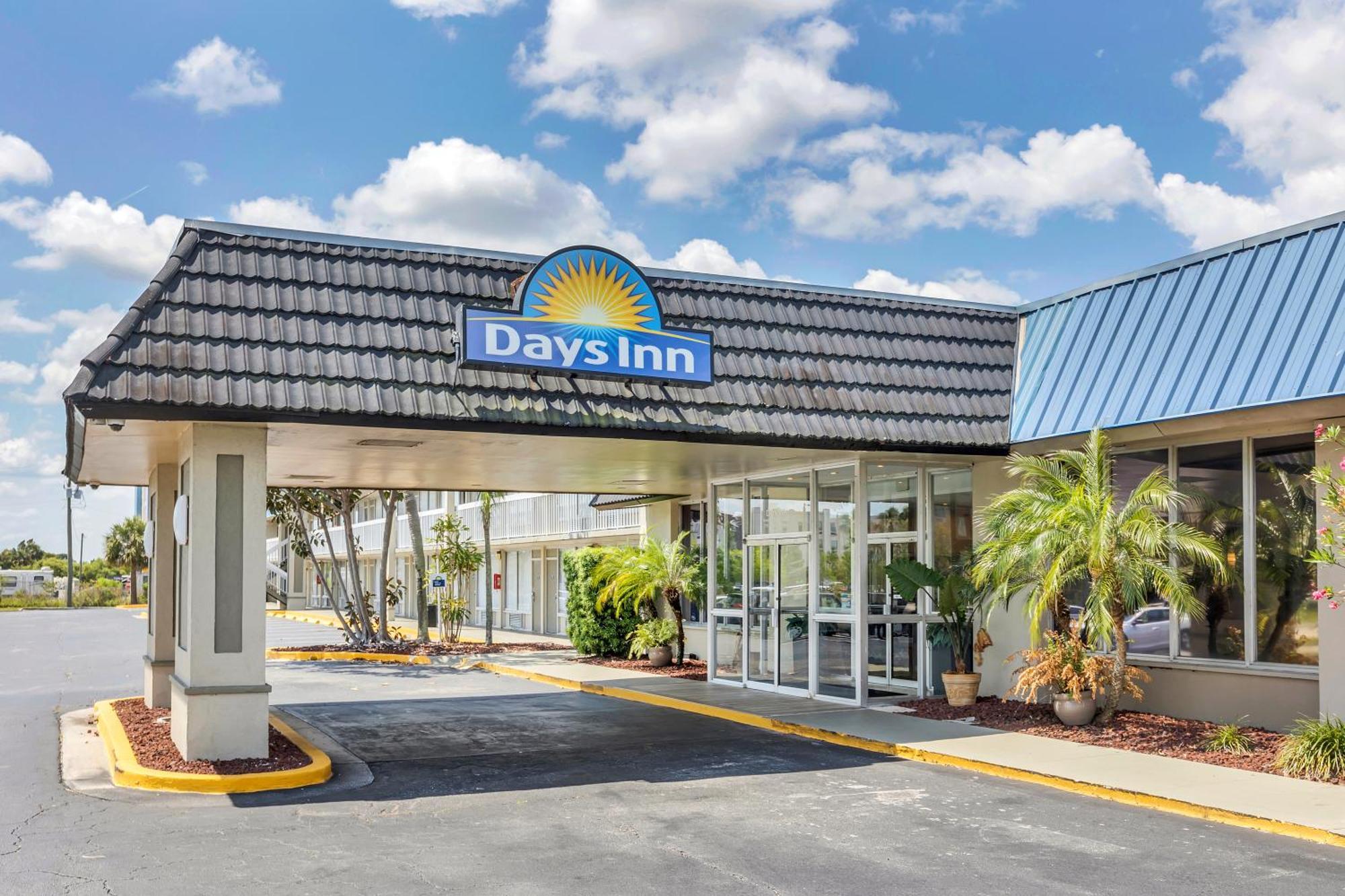 Days Inn By Wyndham Titusville Kennedy Space Center Kültér fotó